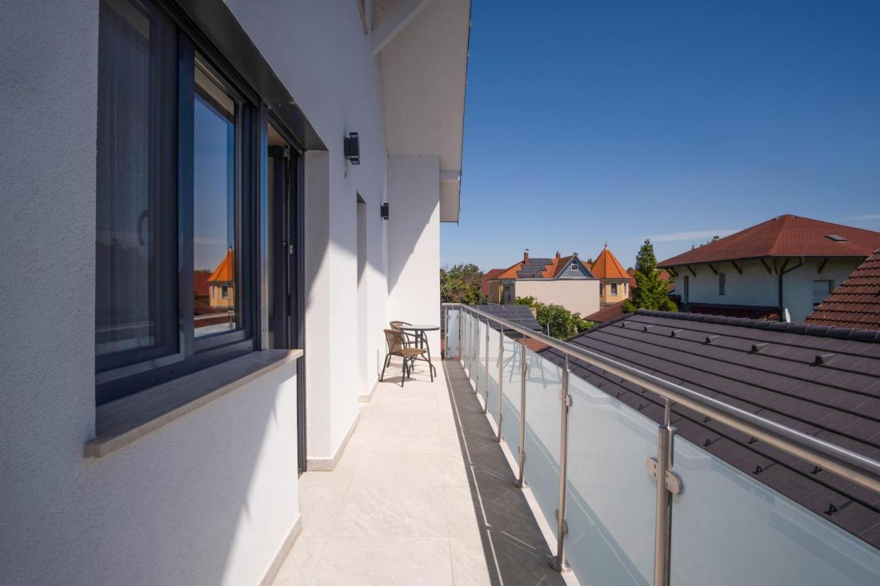 Myflat Premium Resort Siófok Eksteriør billede